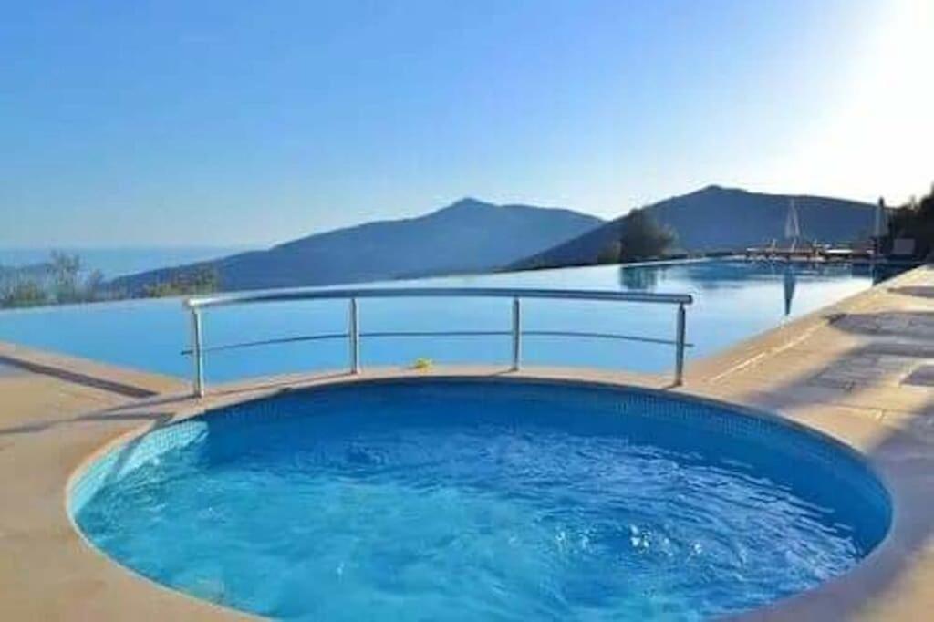 Belvedere, Lavanta, Kalkan Buitenkant foto