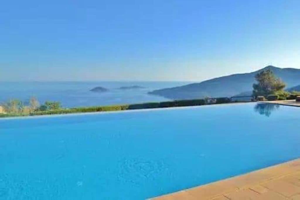 Belvedere, Lavanta, Kalkan Buitenkant foto